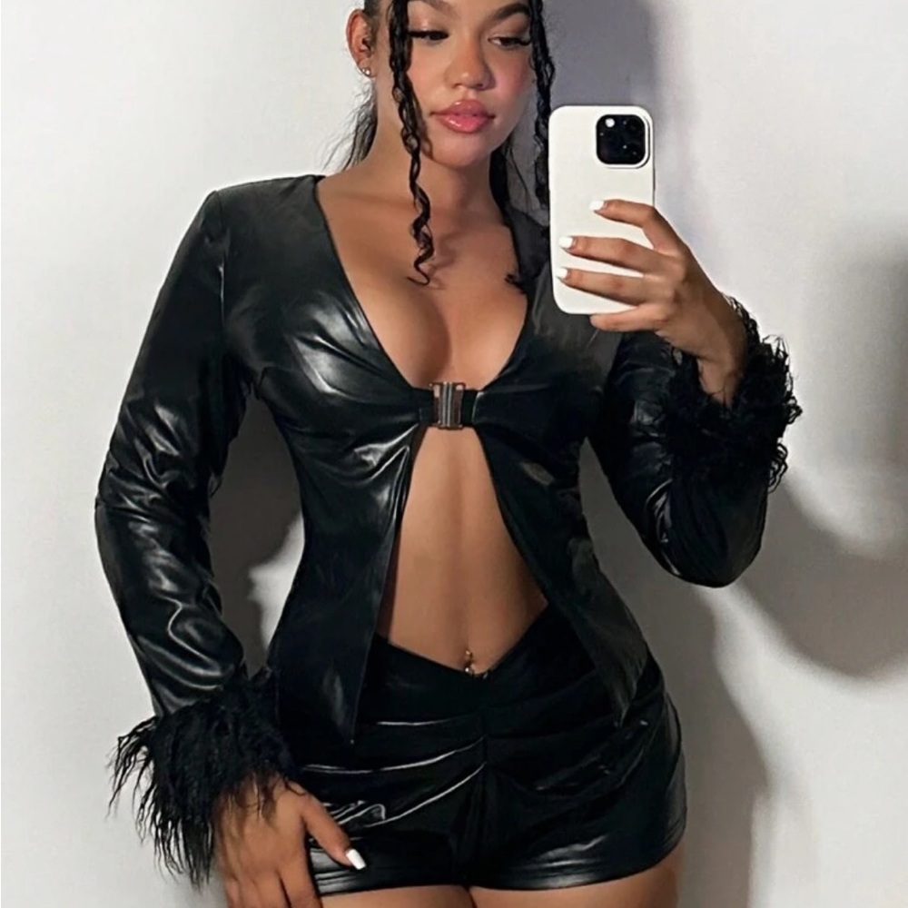 Patent leather clasp shirt